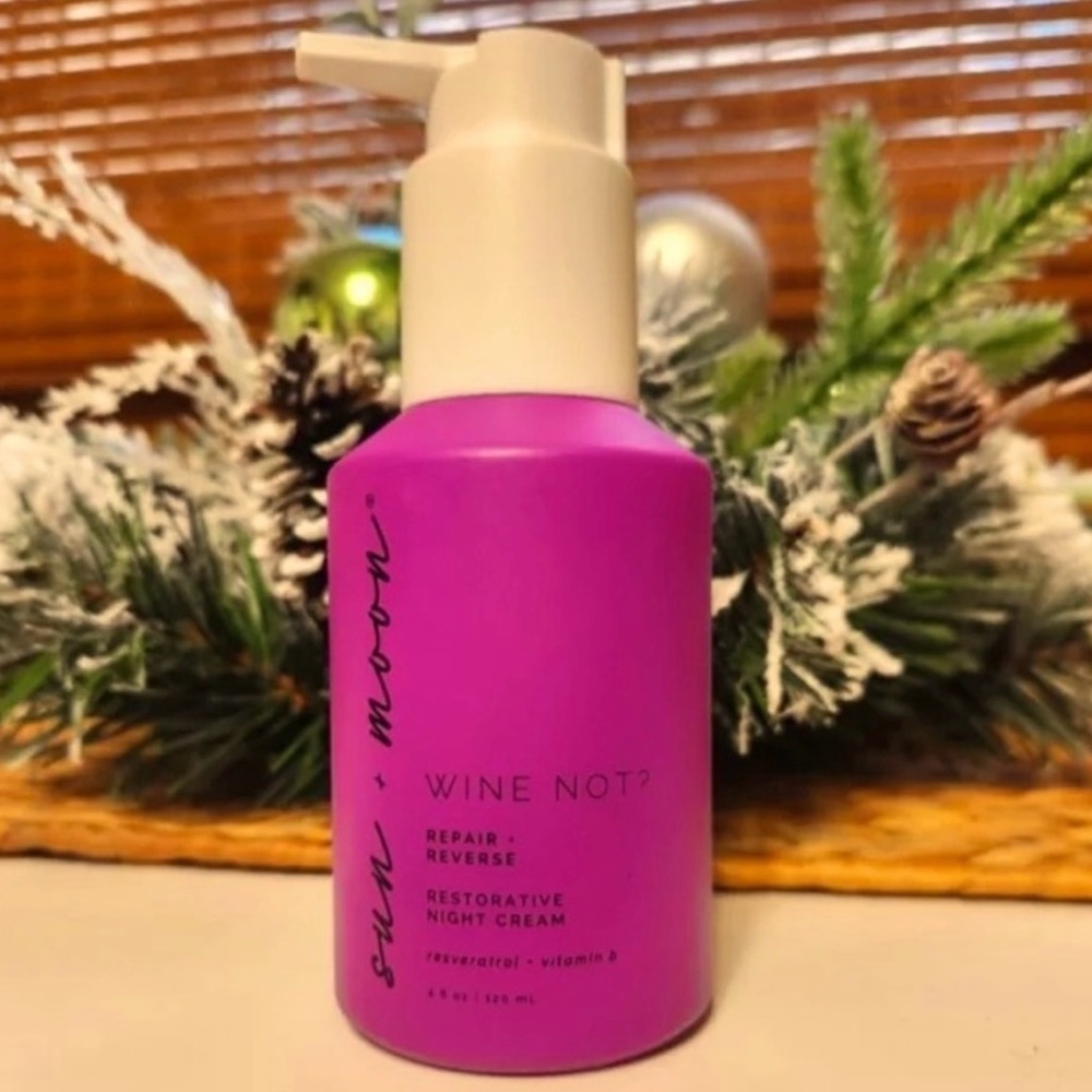 NEW Sun & Moon Wine Not? Repair and Restorative Night Cream Glass Bottle
